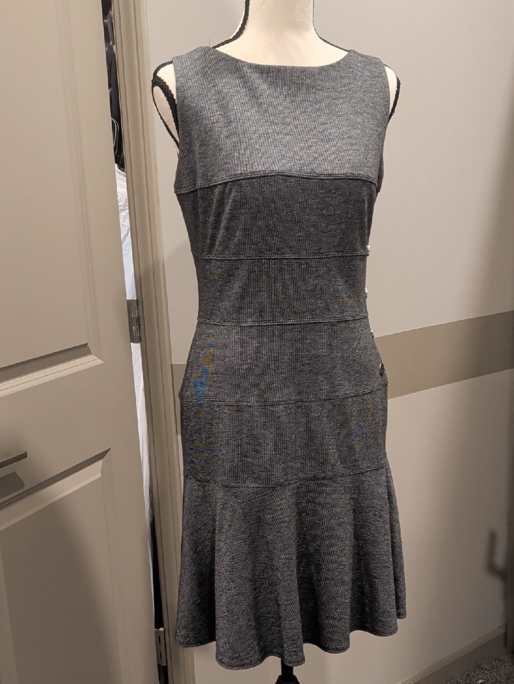 Enfocus Studio Gray Sleeveless Fit-and-Flare Midi Dress